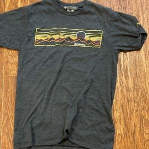 Columbia sportswear shirt